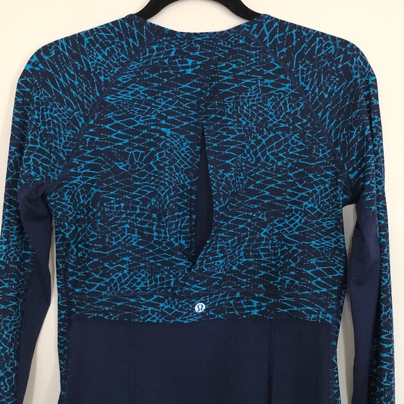 Lululemon Cover Me Long Sleeve 8 - Picture 8 of 11
